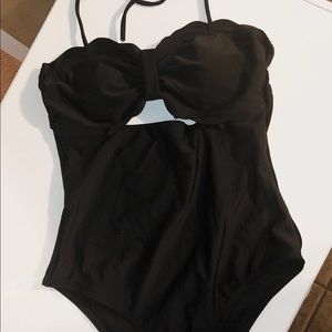 One piece swimsuit